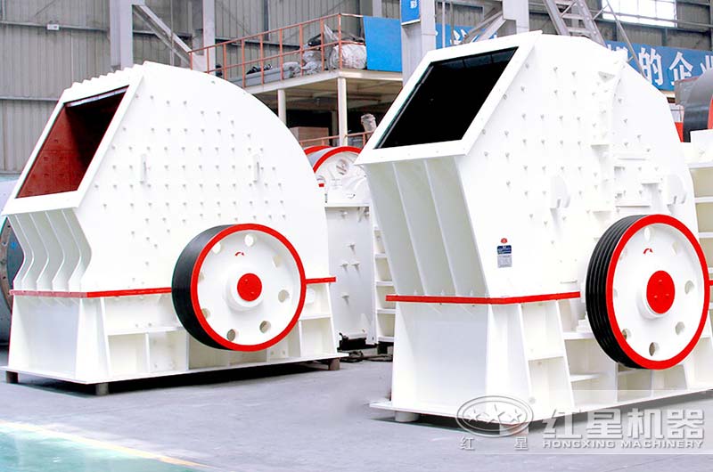 對比傳統錘破，一次成型單段錘破碎石強、出料更好