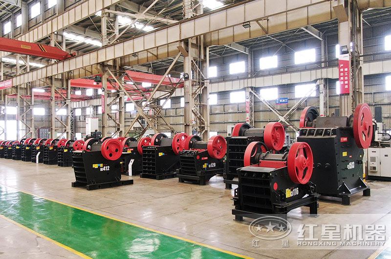 CJ系列歐版顎式破碎機設備圖片