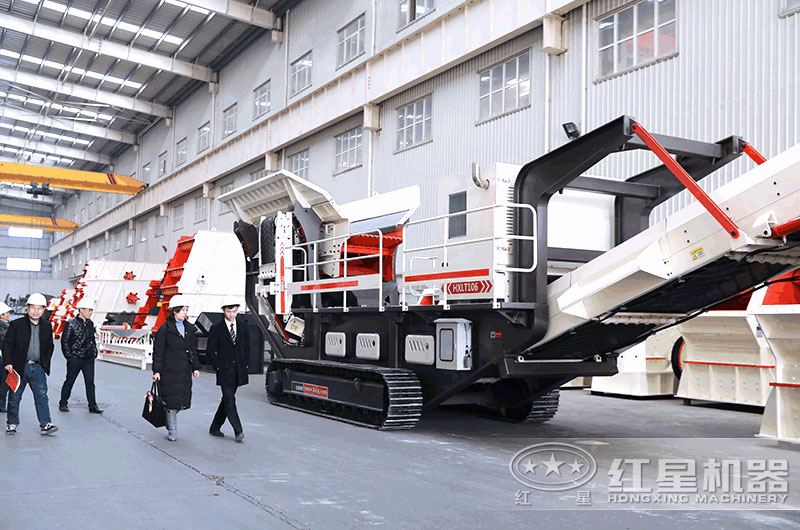 想找型號全、價格優(yōu)惠的履帶液壓巖石破碎機廠家，來這里！